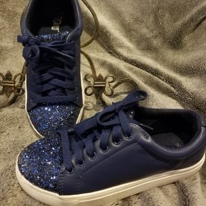 Navy blue sparkle sneaker
